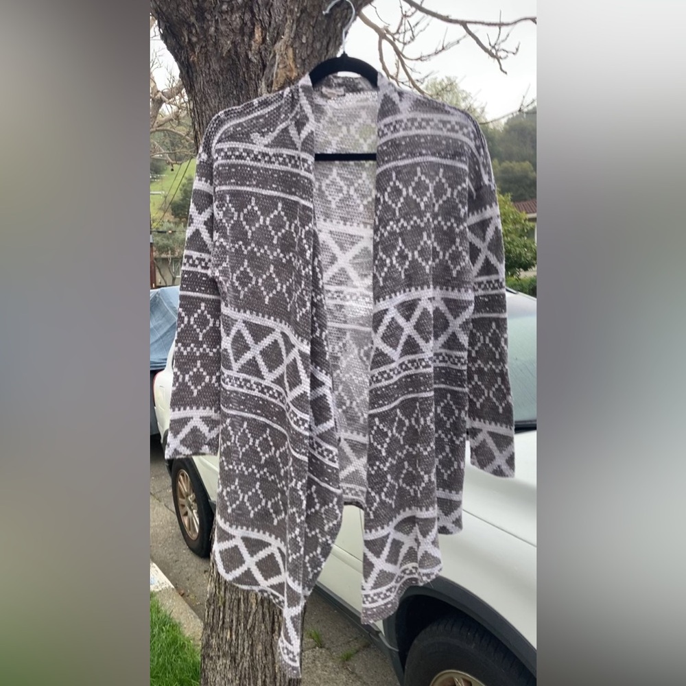 Patterned Sweater Sweater by EyeShadow.